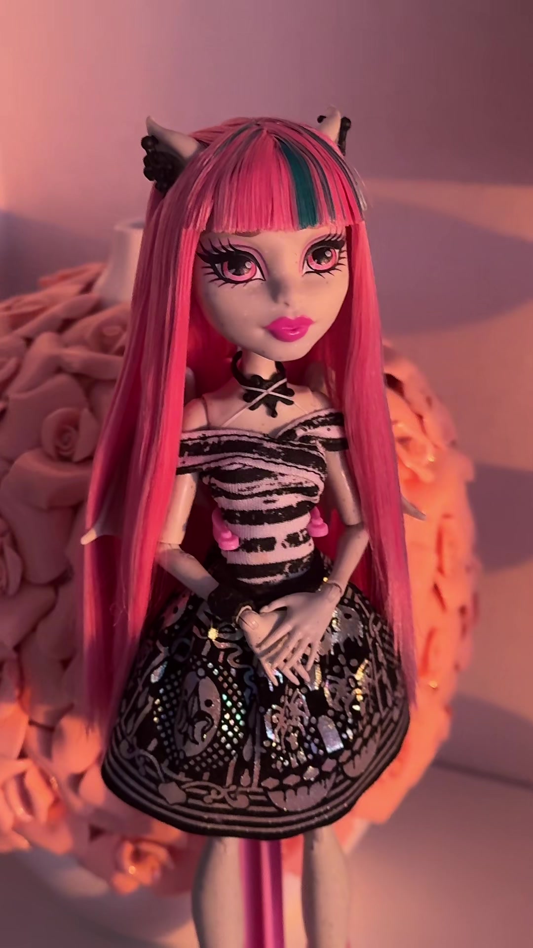 @be unique be a monster💗