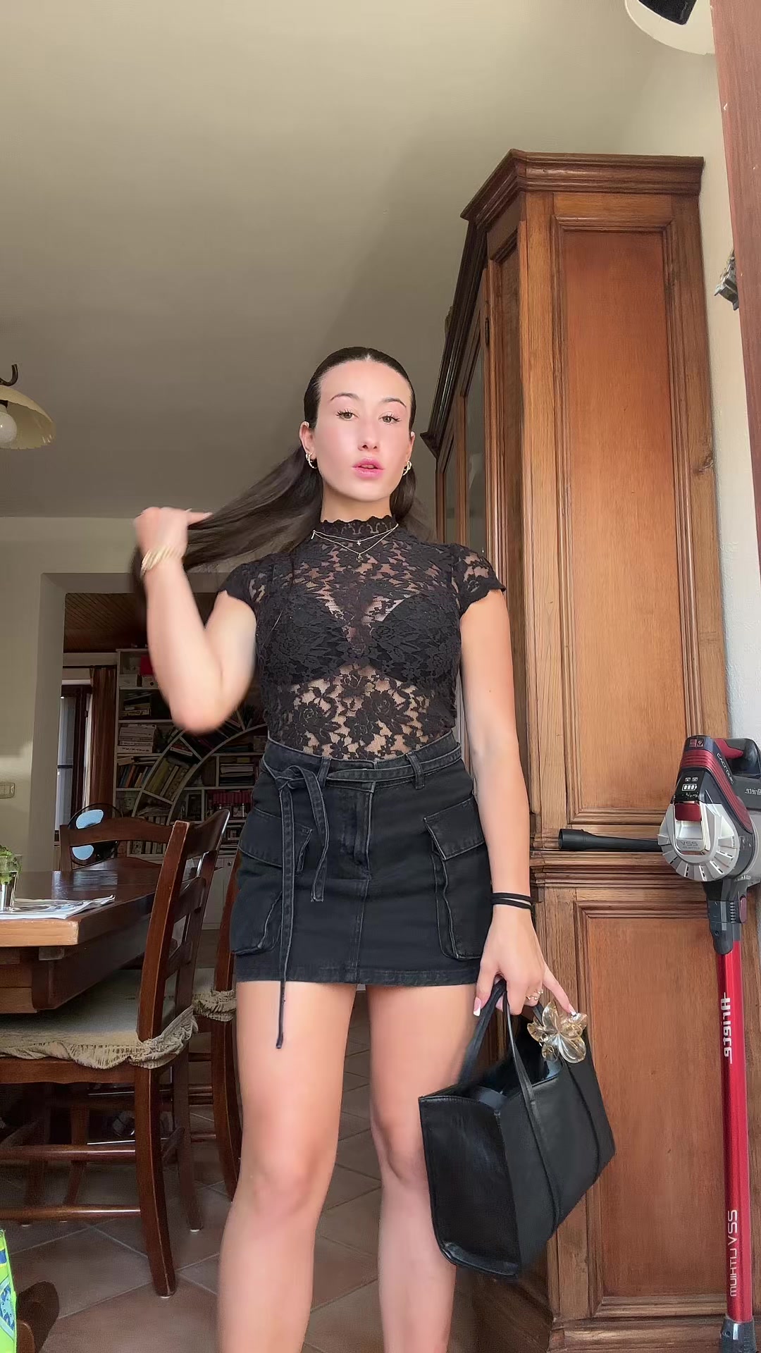 @🦂