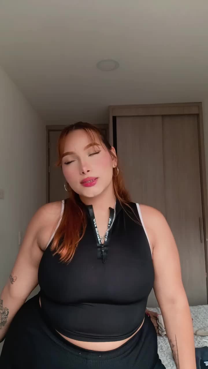 @Yennifer L&oacute;pez