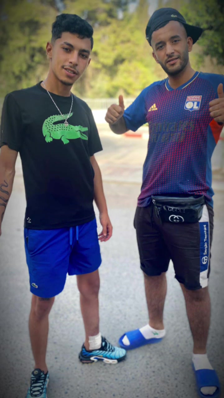 @🐺