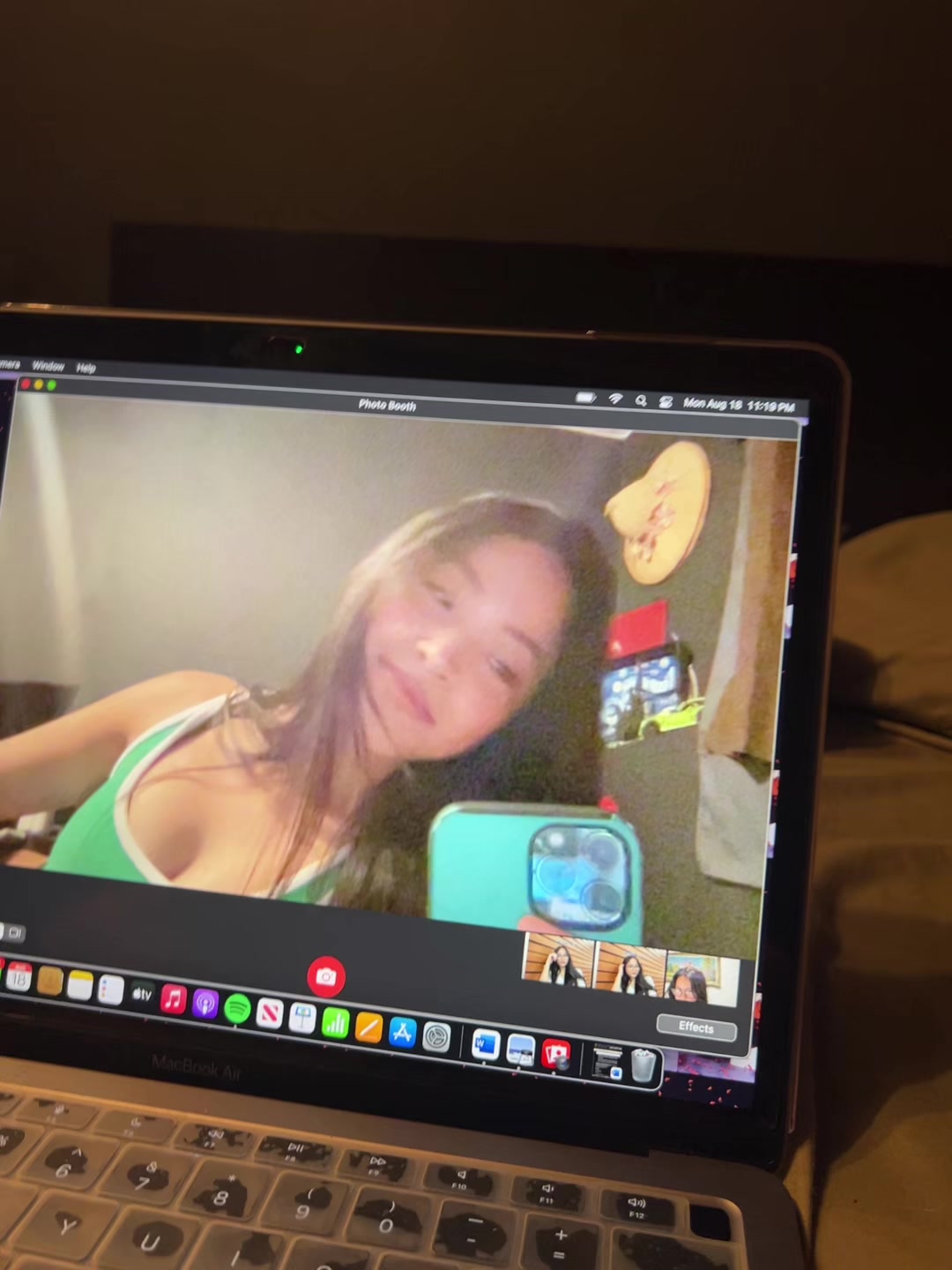 @yuriv