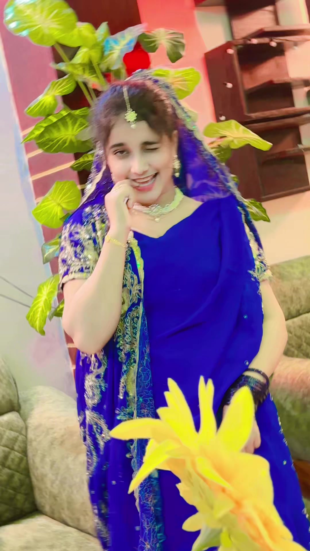 @🥰চরফ্যাশনের মেয়ে আমি🥰