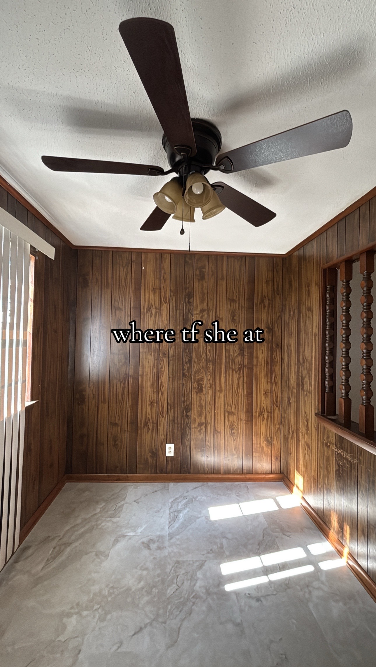 @♱
