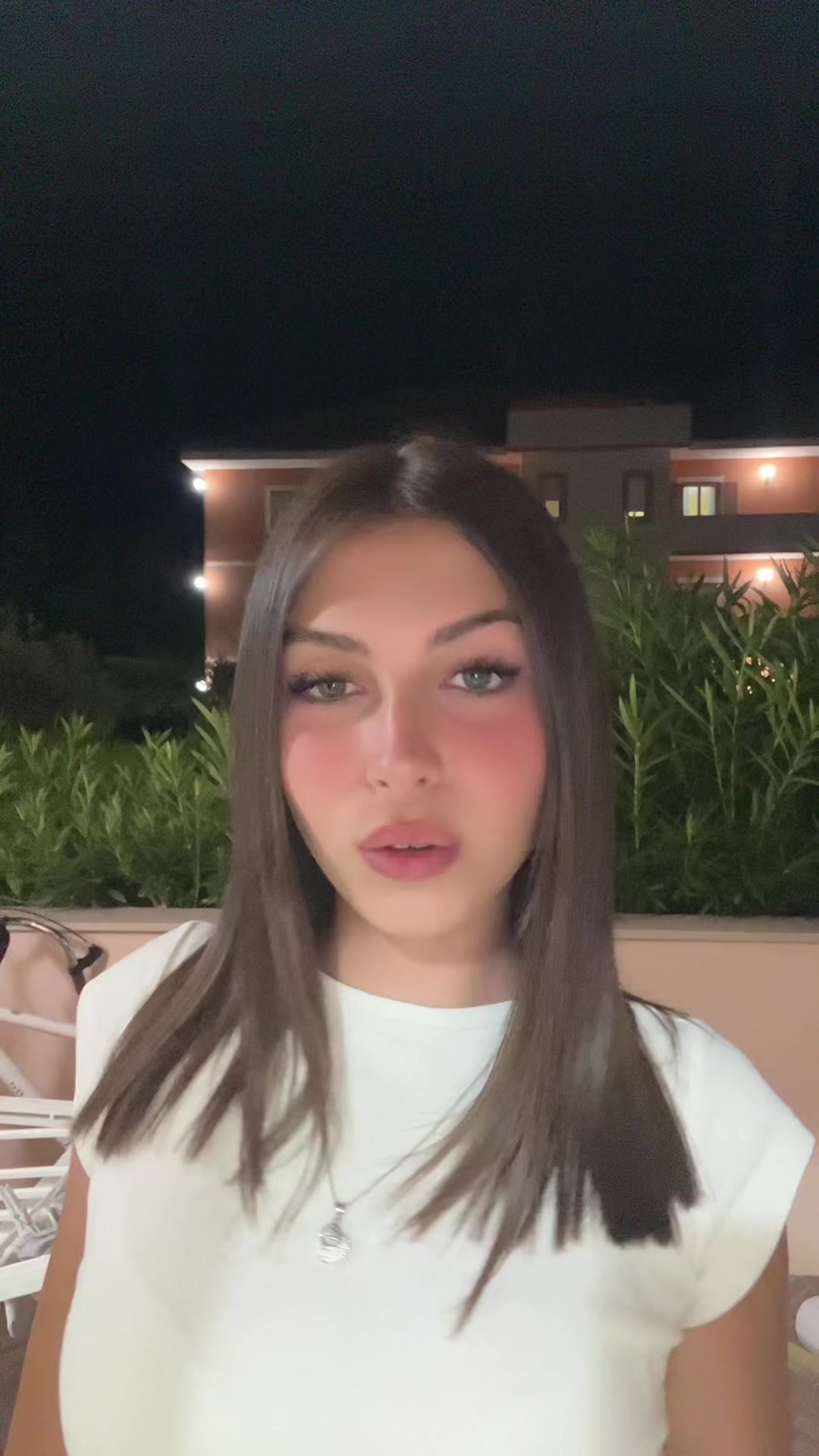 @vicky