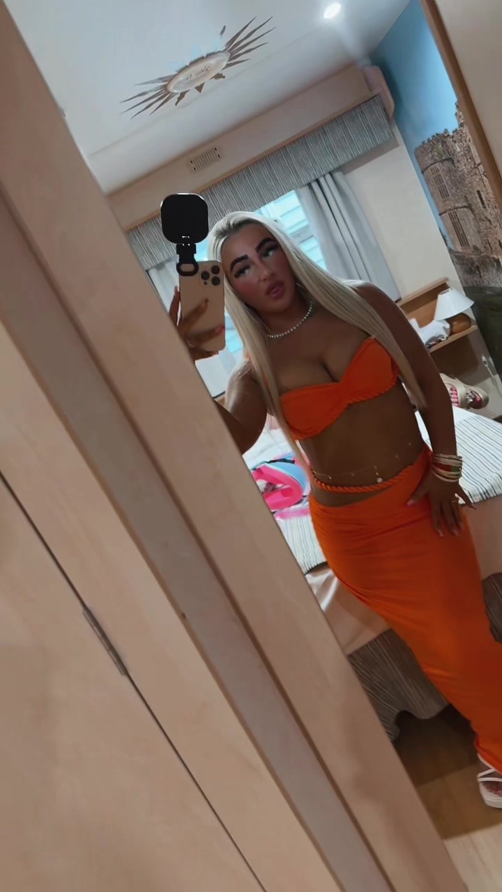 @Paigehannonx
