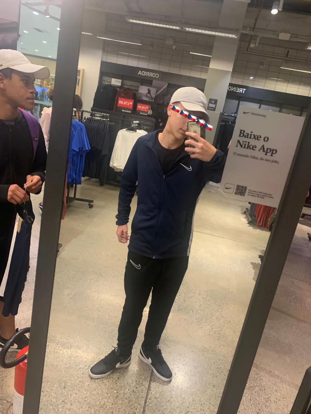 @Bnboyzao7 🤾🏻&zwj;♂️