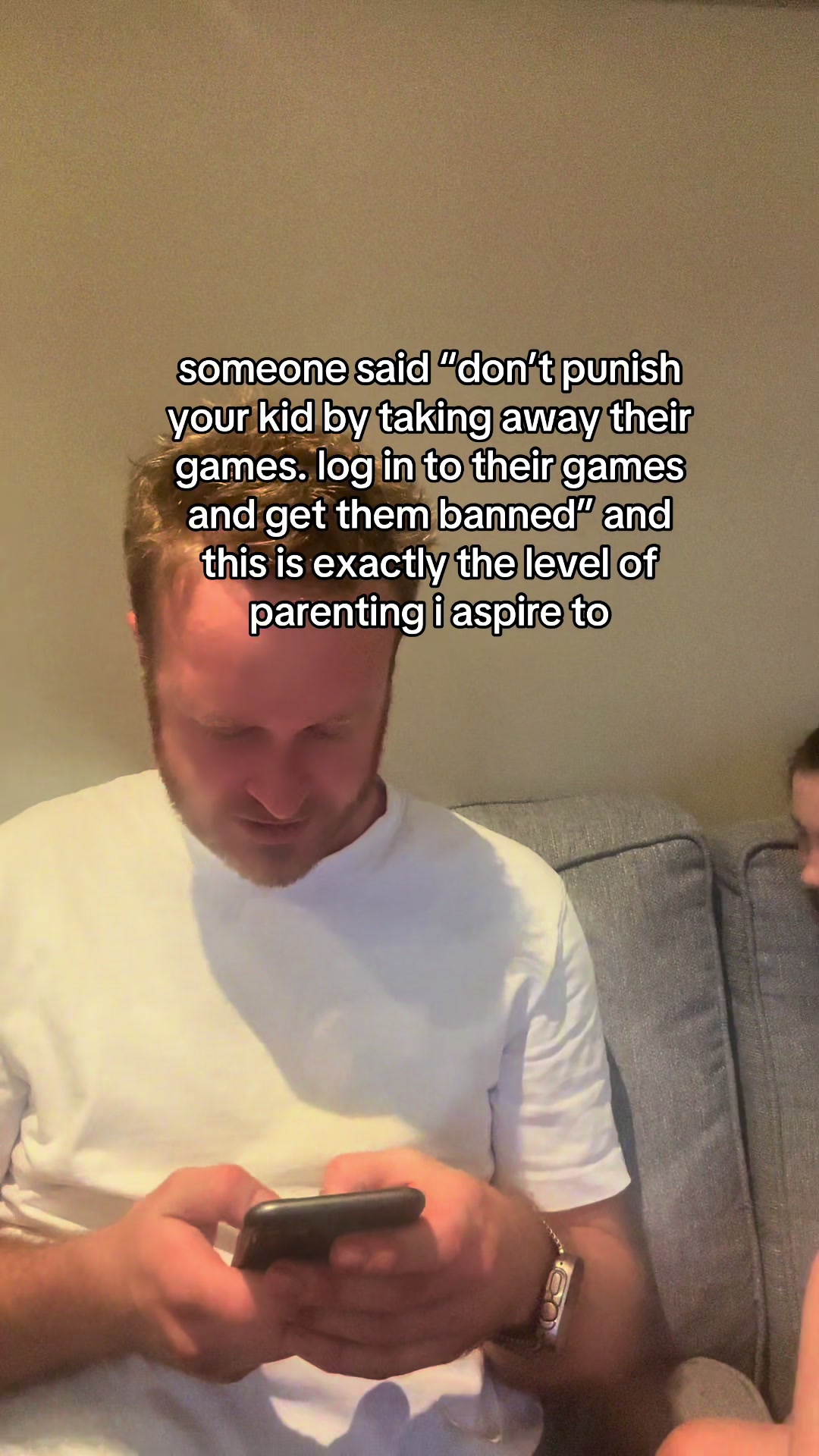 @whiteshirtguy_