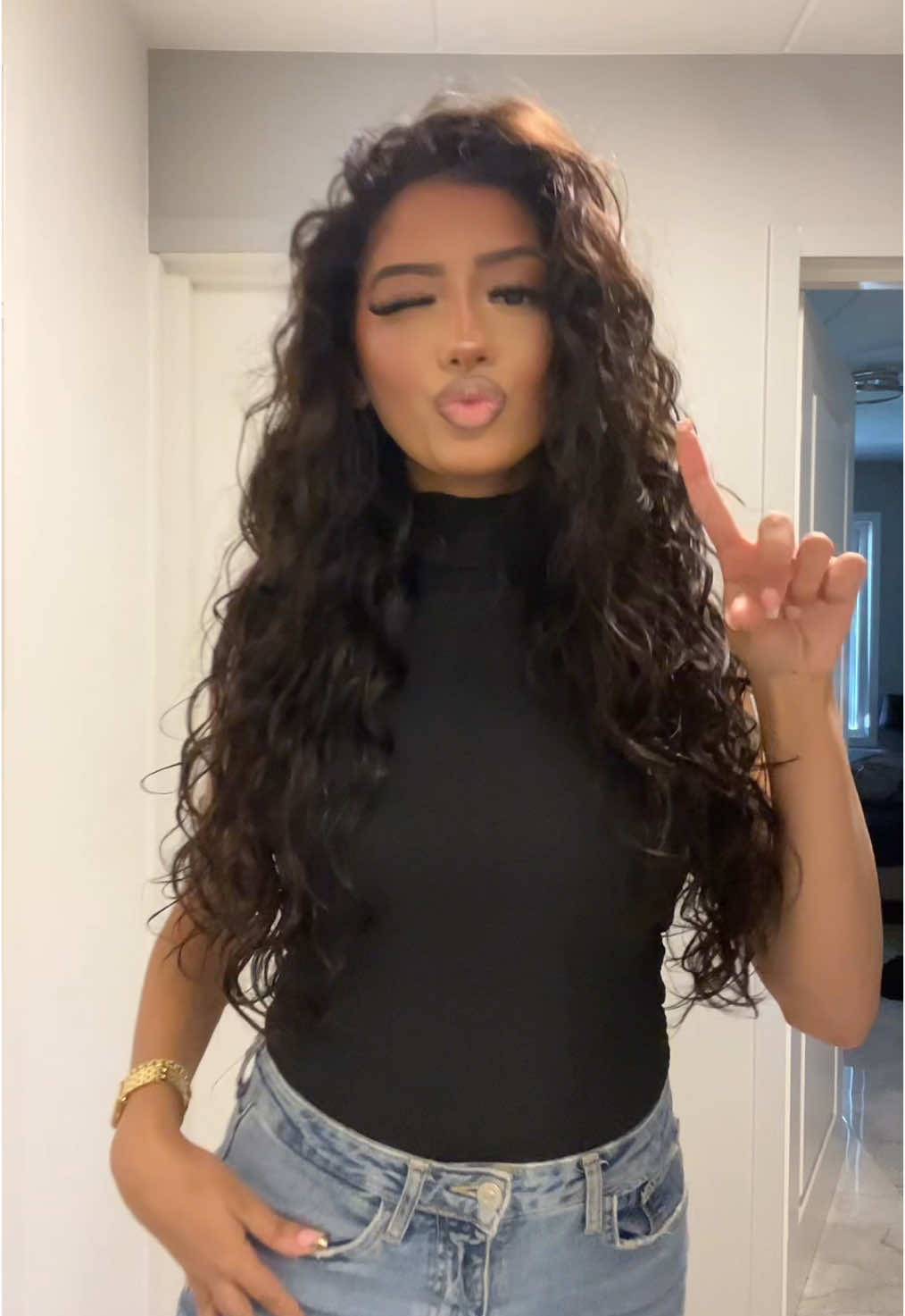 @𝑅