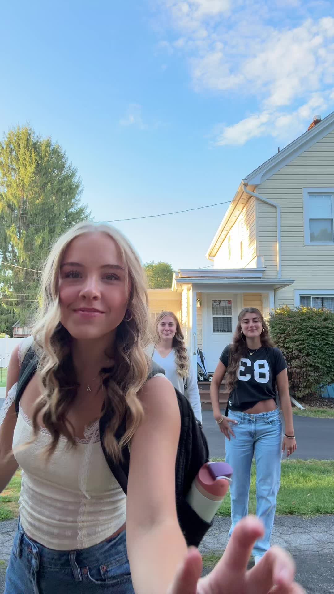 @Annie🥳