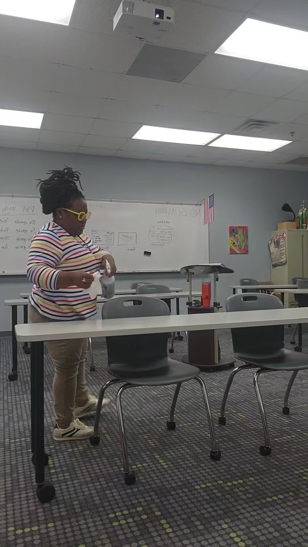 @Skoolteacha