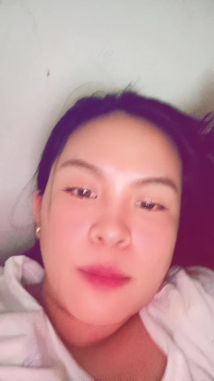 @Jee_Jee🫨🫣
