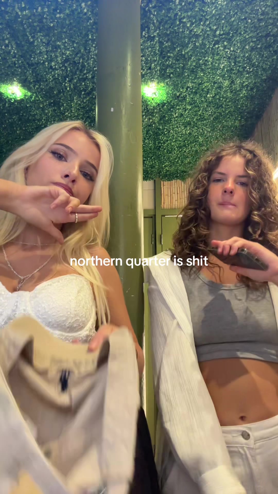 @rue