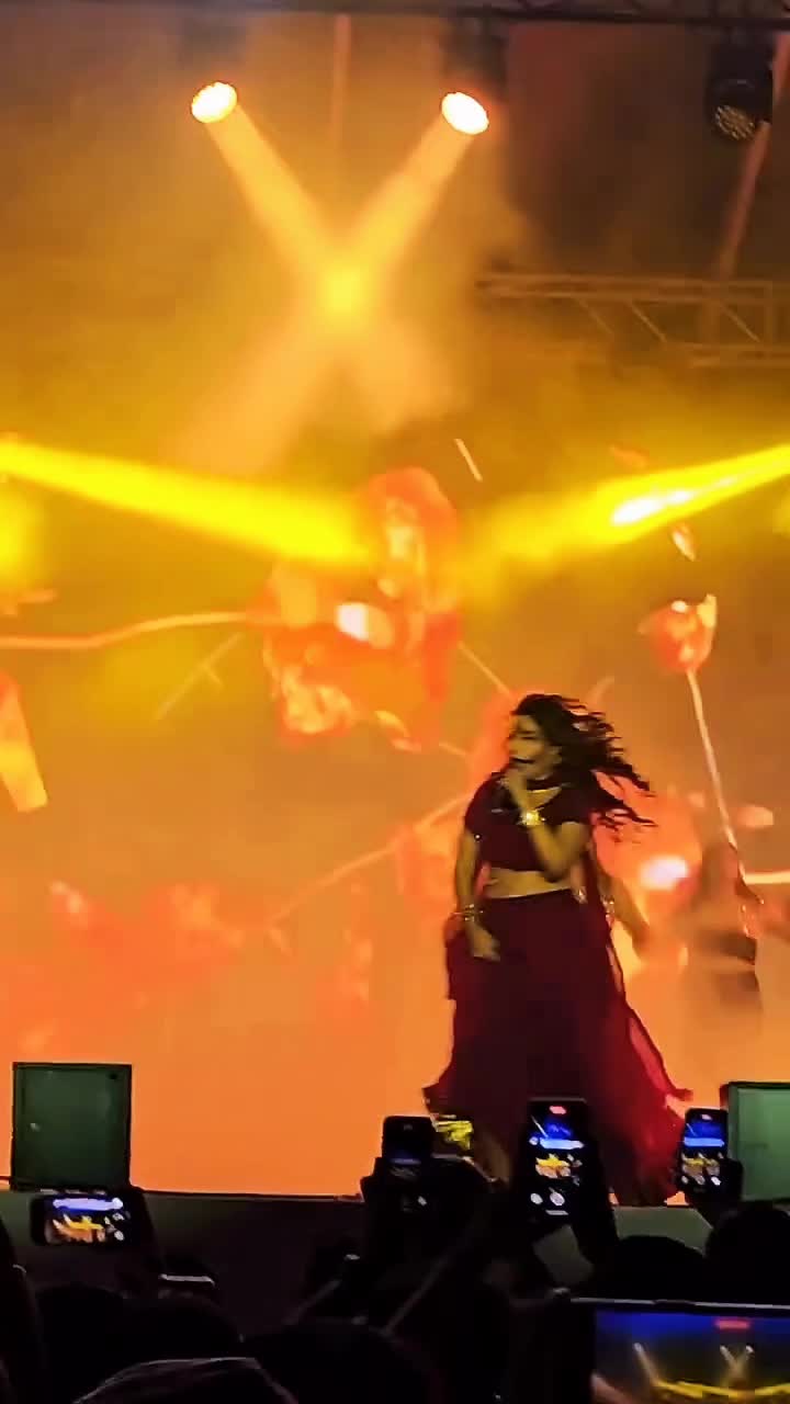 @Jasmine Sandlas