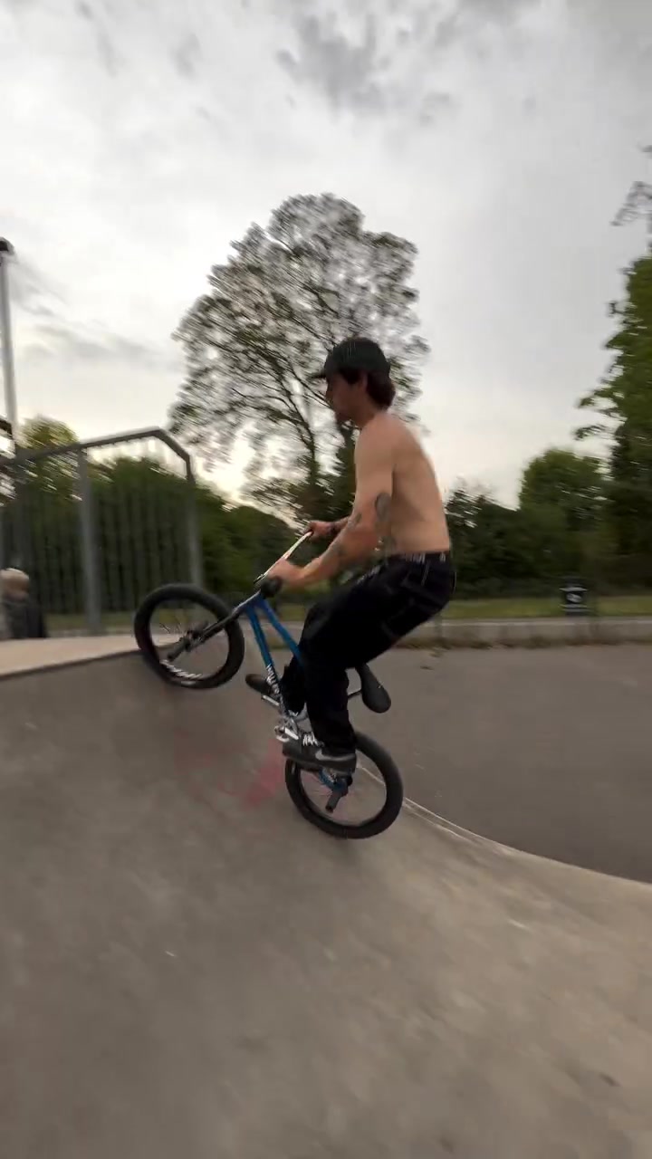 @BMX