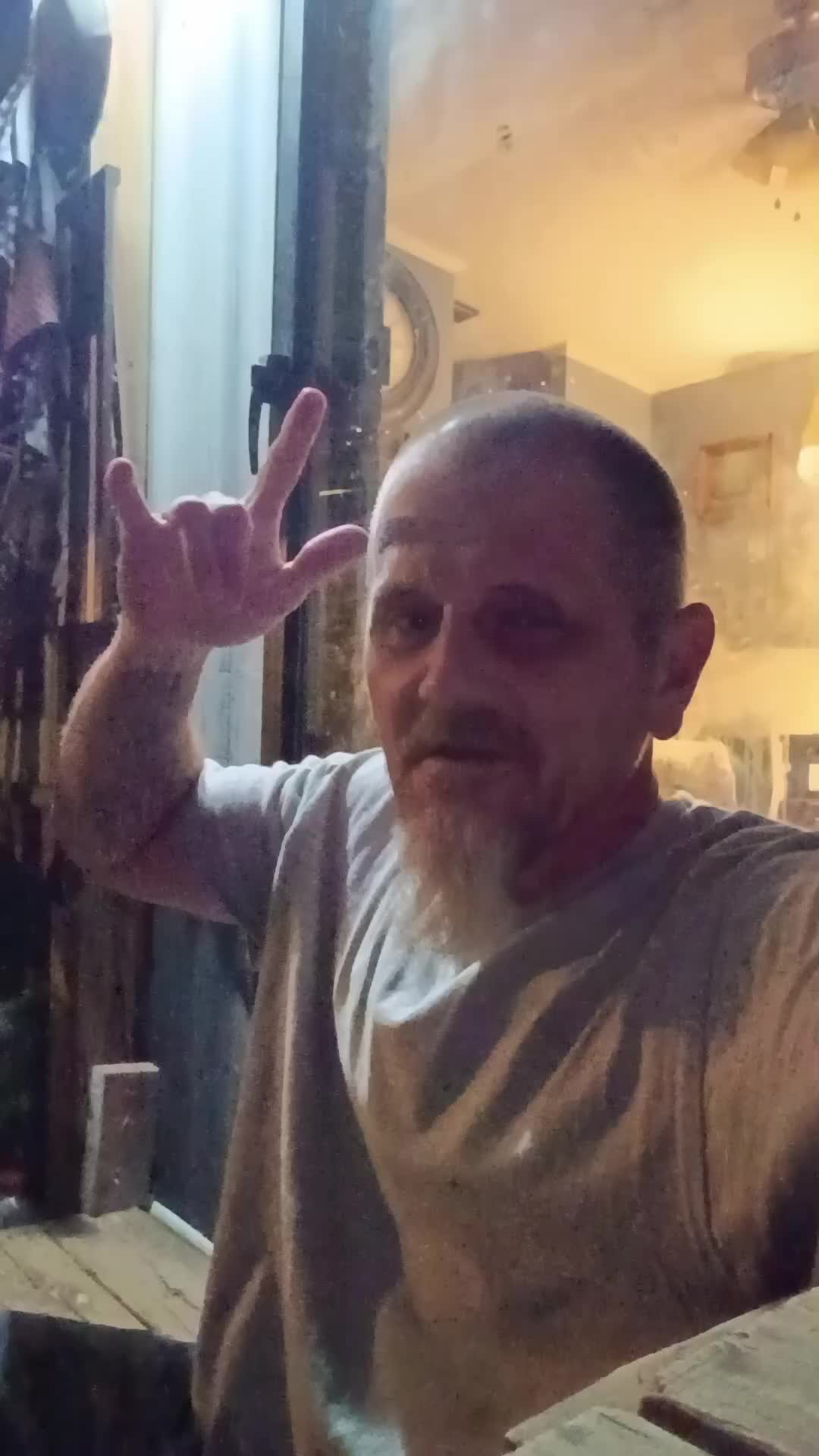 @Mike (Forgotten_souls_76)