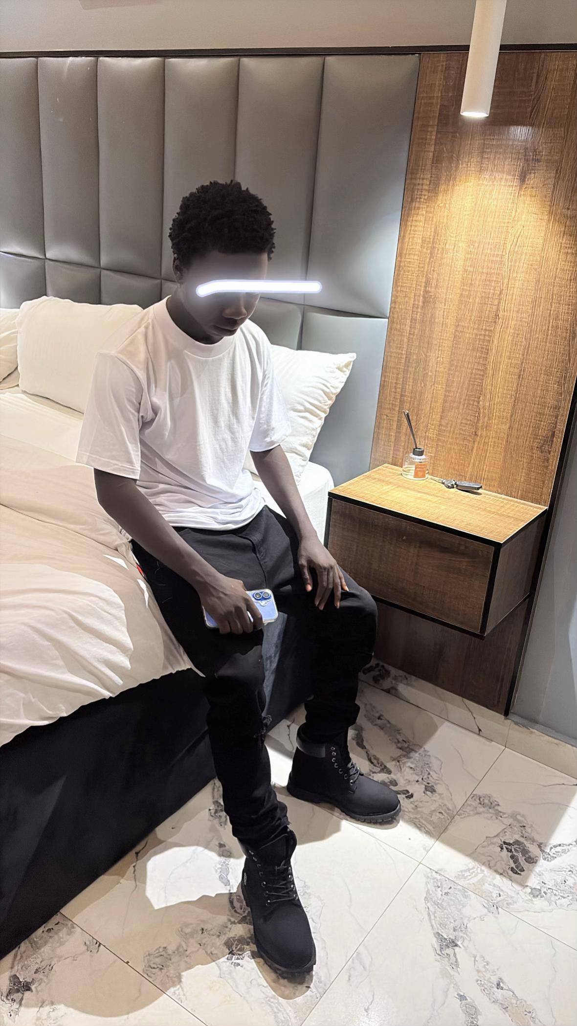 @𝔦𝔫𝔰𝔱𝔞𝔤𝔯𝔞𝔪 𝔪𝔬𝔫𝔢𝙮