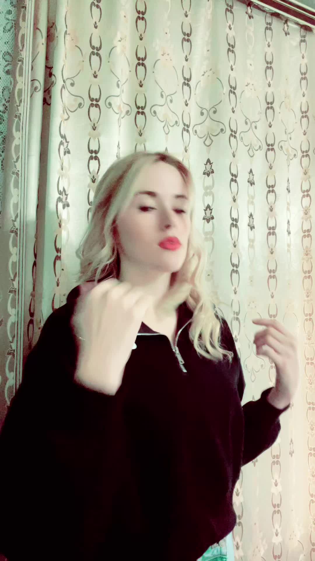 @Алина Молчанова