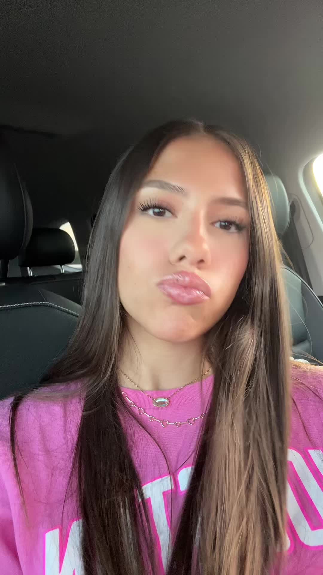 @camilla