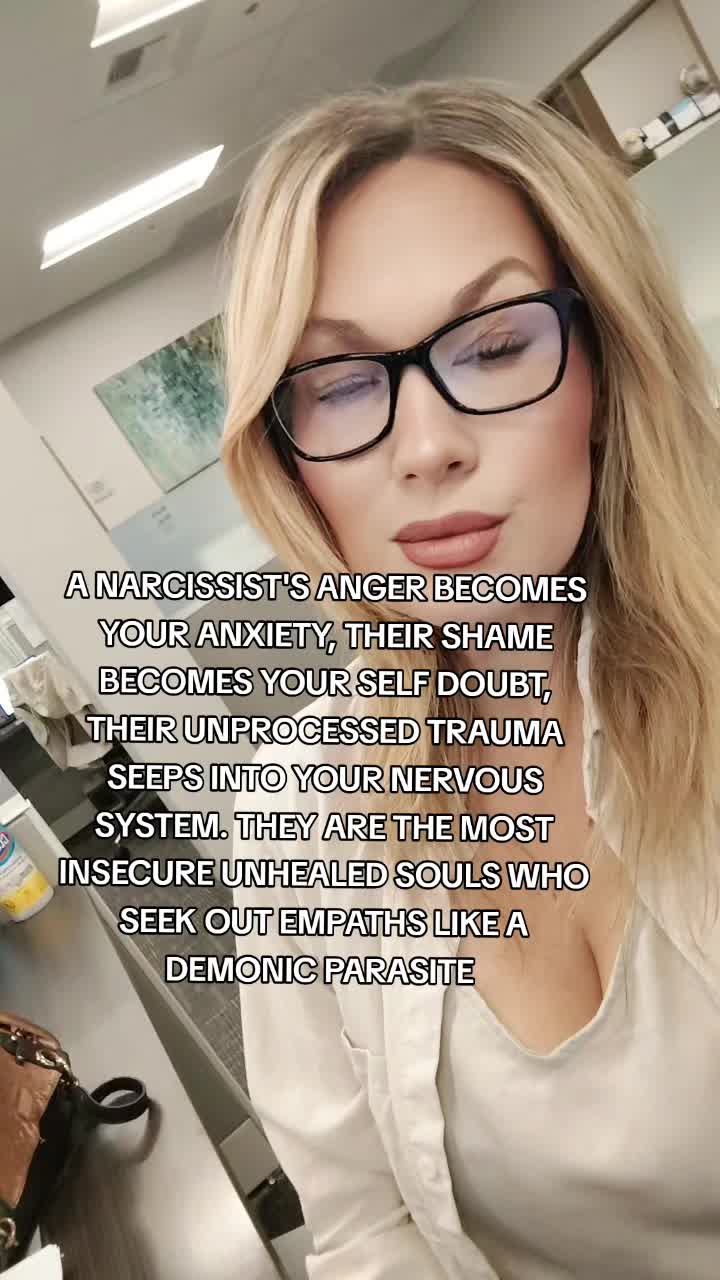 @Melissa kay🌻