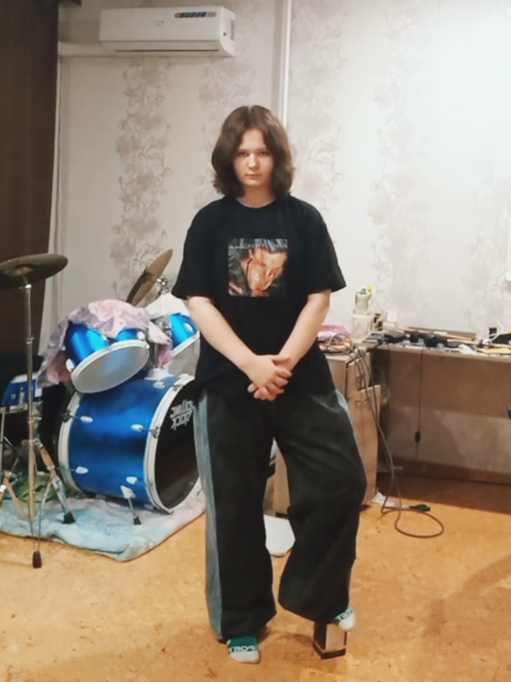 @анечос