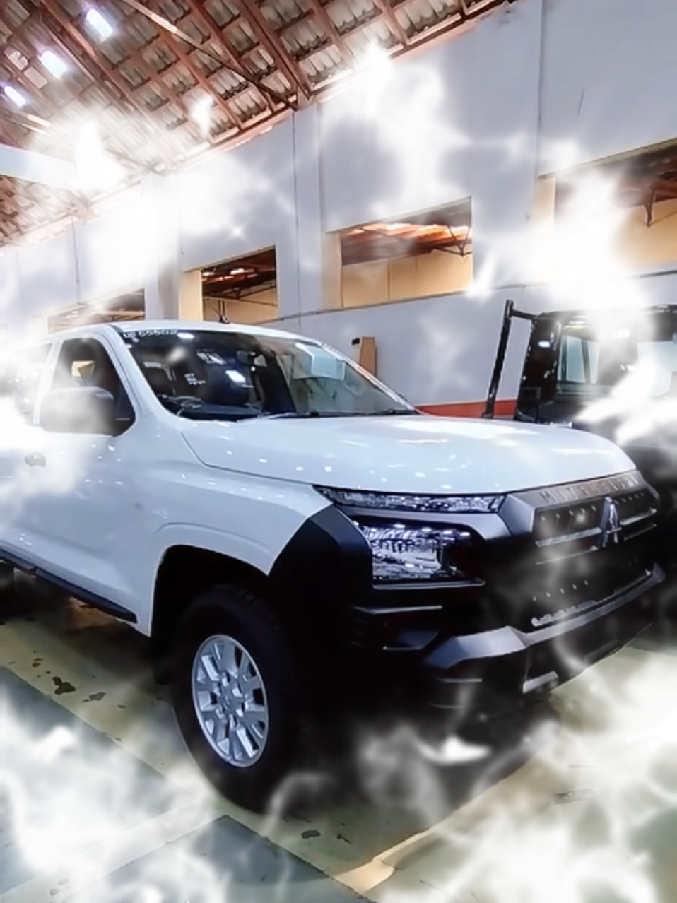 @RizaLkoe Mitsubishi