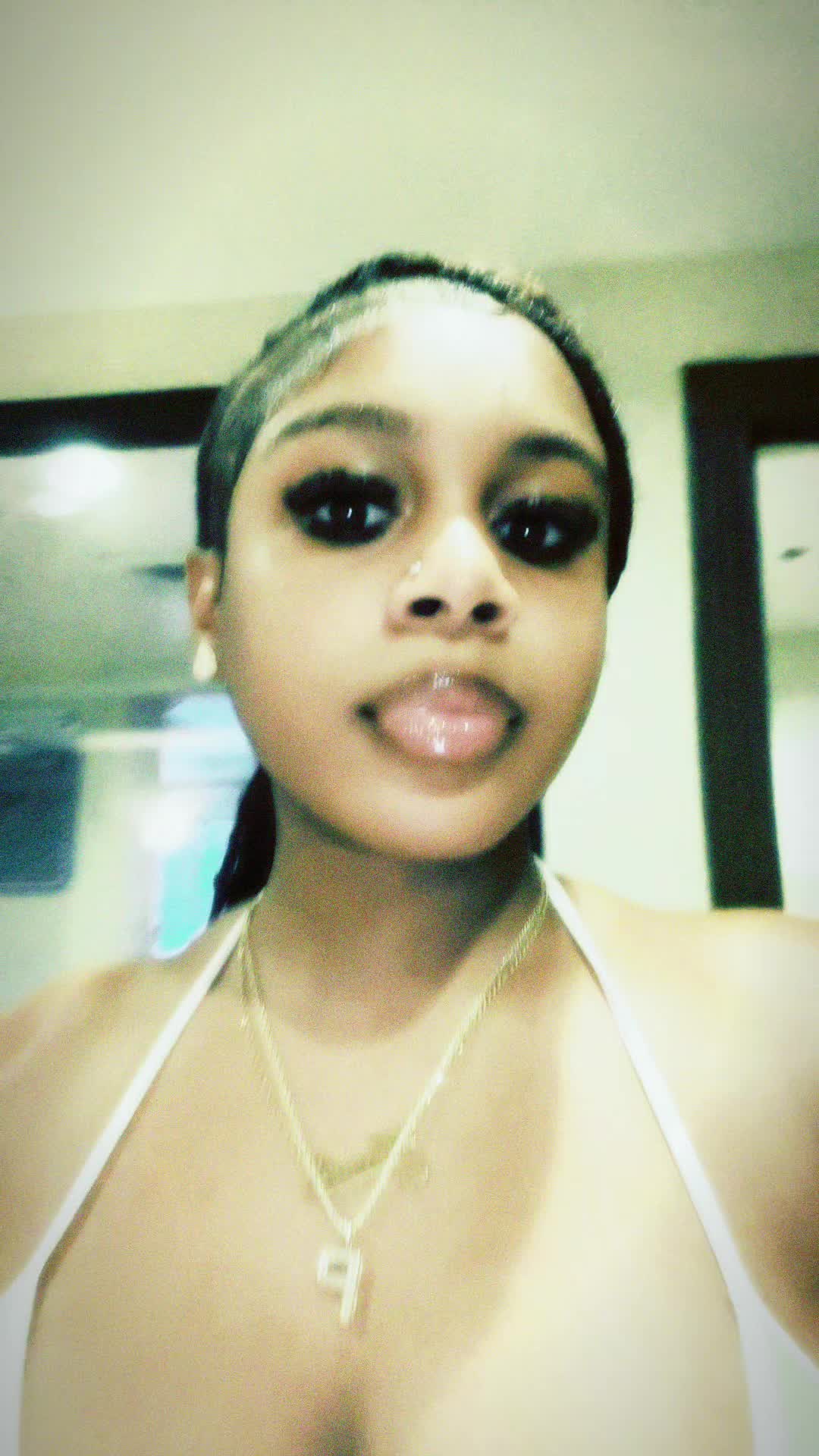 @$ B.R.E.Y.A.H $ 🎀