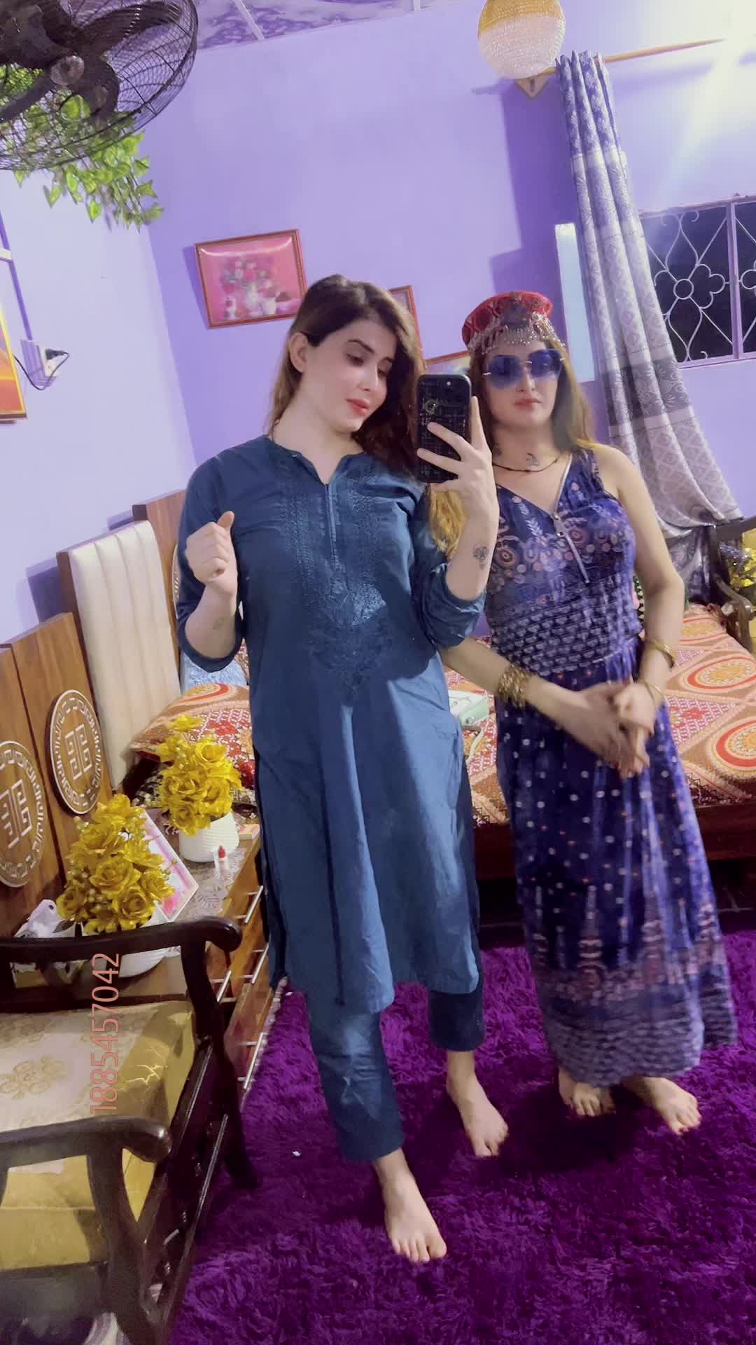 @Misses Karachi zindage