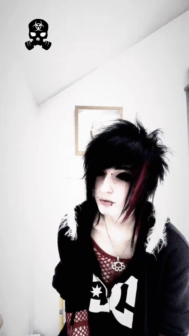 @⁺{&not;&ordm;ཀ&deg;}&not;☣︎ Jay