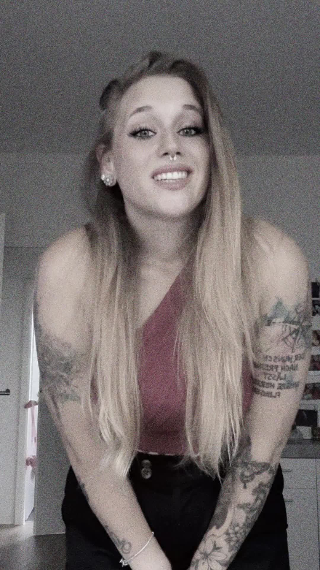 @Nessii