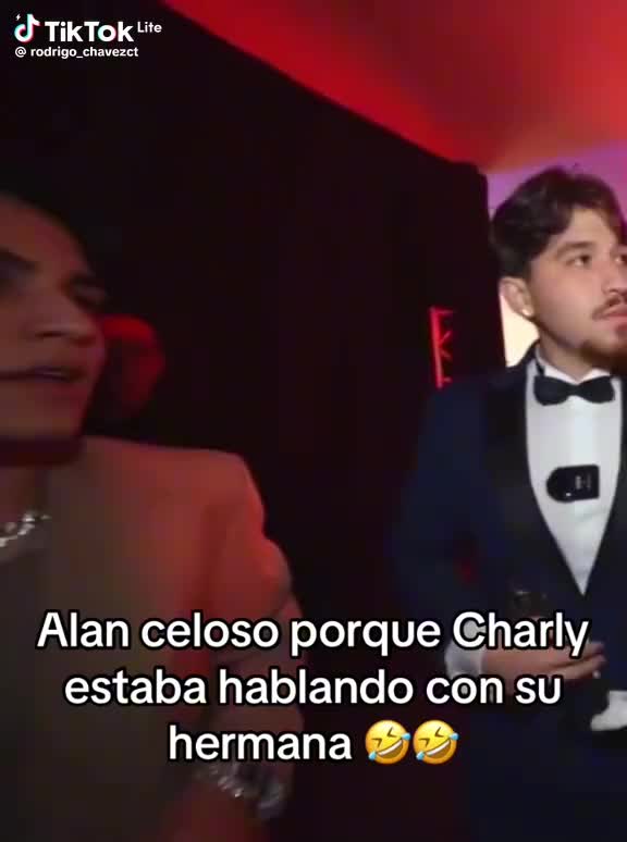 @Sof&iacute;a macin