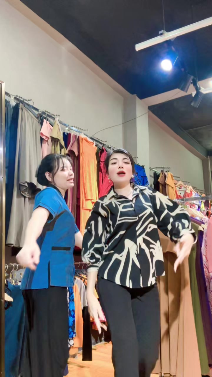 @Mp Clothing