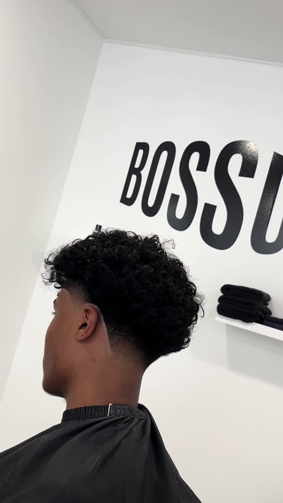 @𝐀𝐦𝐞𝐧_𝐛𝐚𝐫𝐛𝐞𝐫𝐜𝐮𝐭🏴