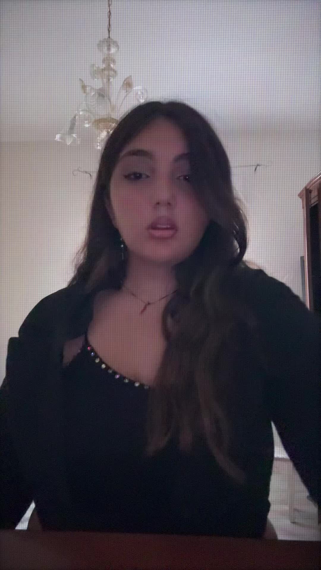 @angelinamanzi_