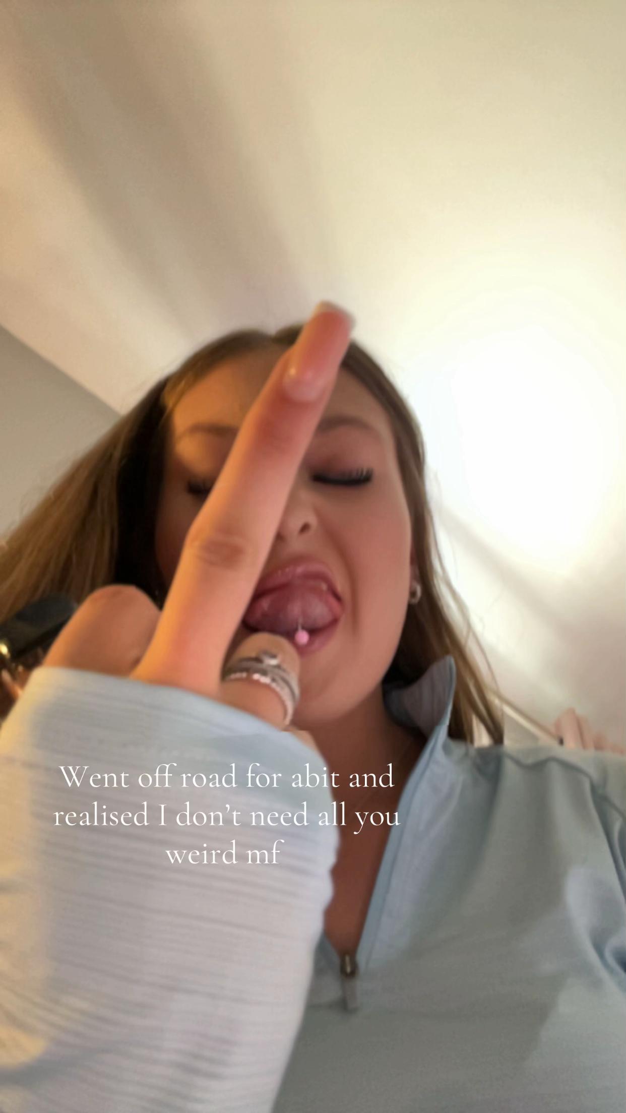 @Chloe_corbett