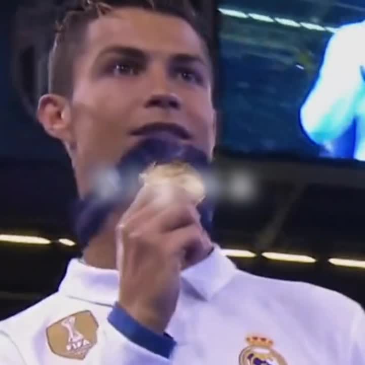@Cristiano Ronaldo