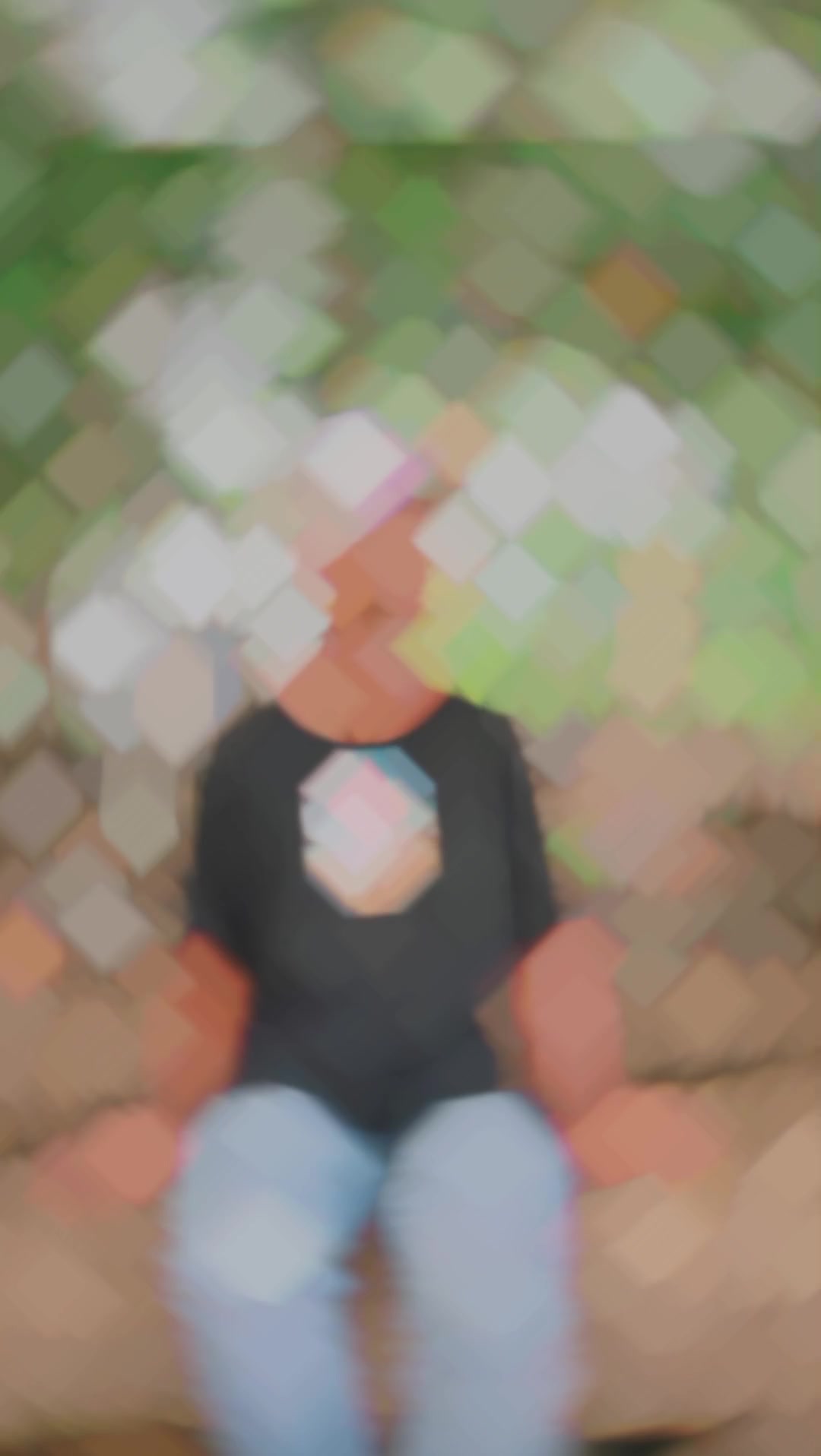 @M ๐๐ฅบ"
