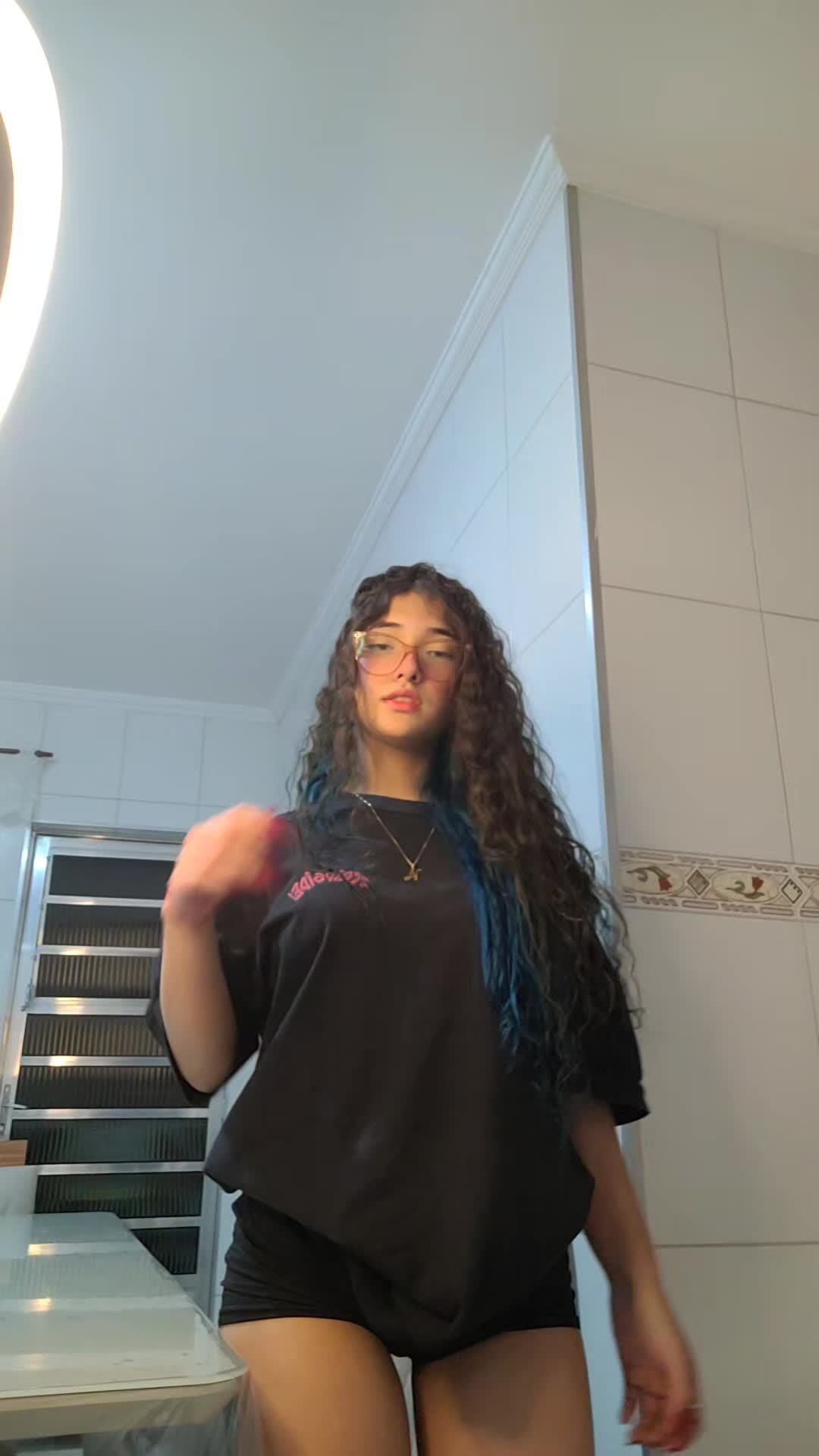 @nanda🦋