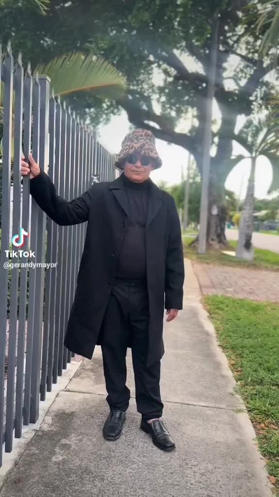 @papitoelchacal