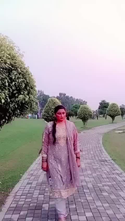 @AMNA.AFTAB