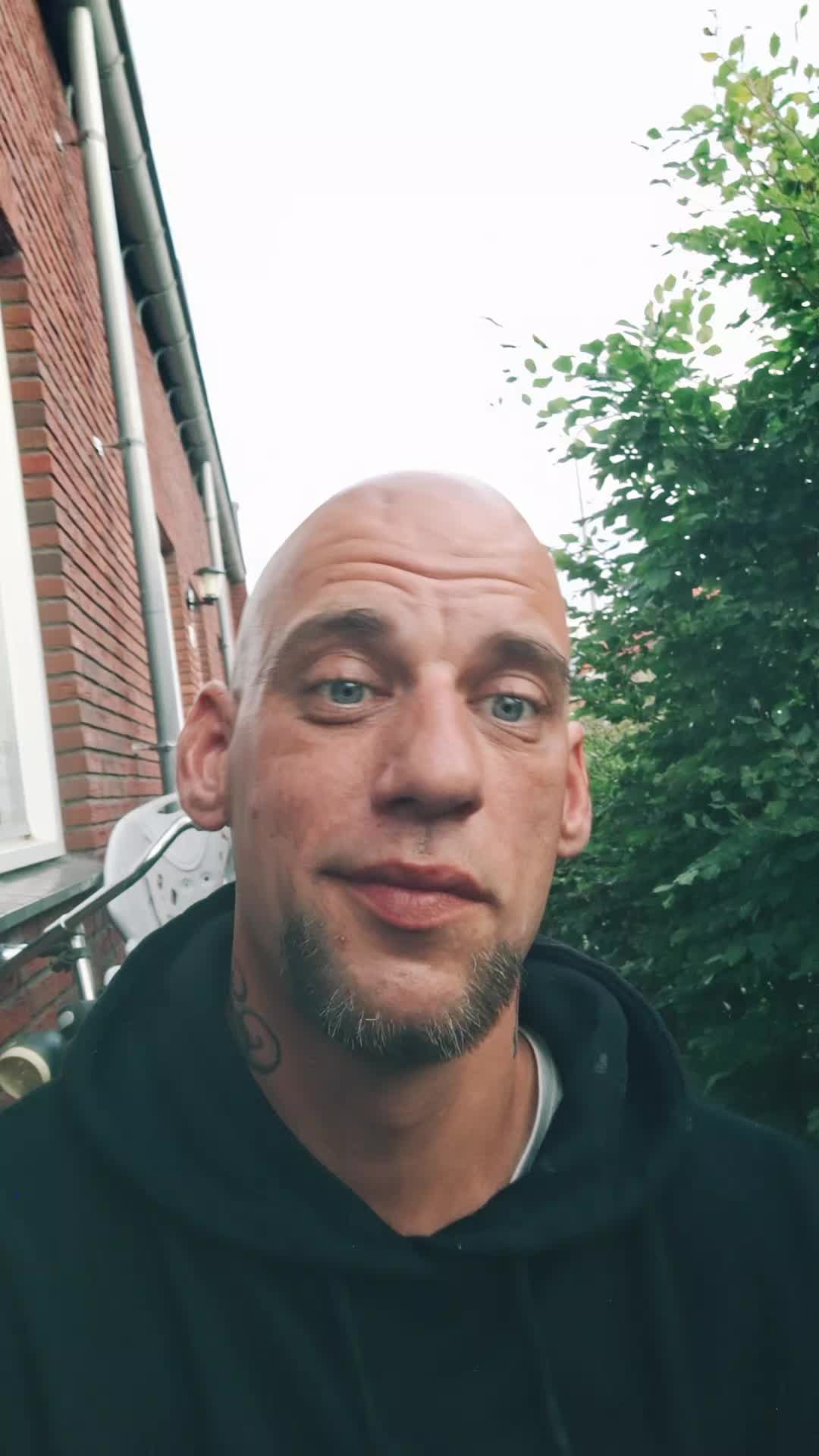 @SnakeBiteNL