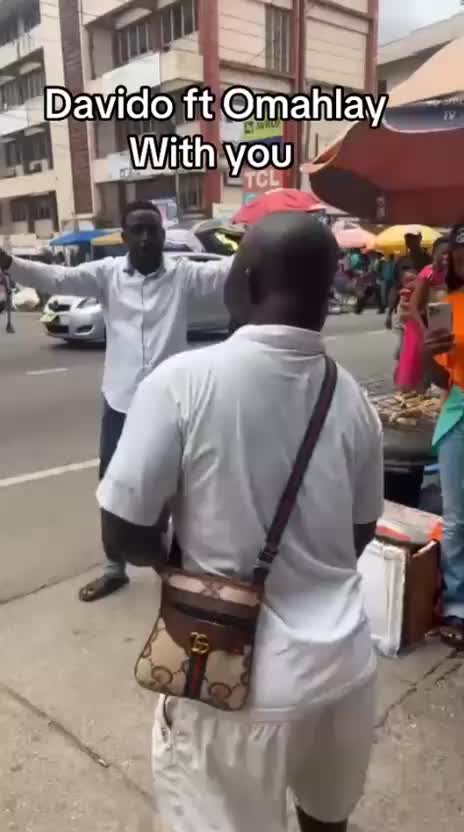 @presido_zebb