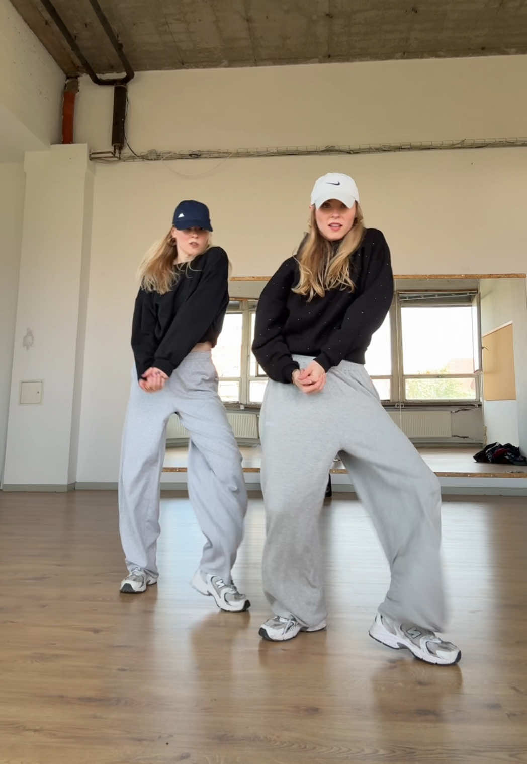 @Ani & Mari