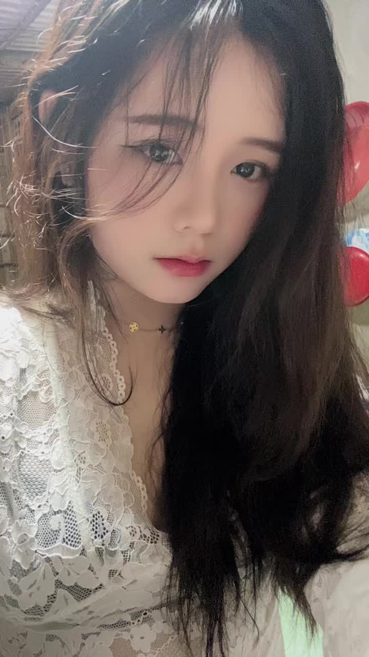 @Kh&aacute;nh H&acirc;n 04