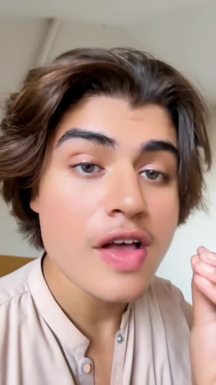 @🫰