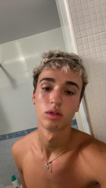@aleejaandrogg