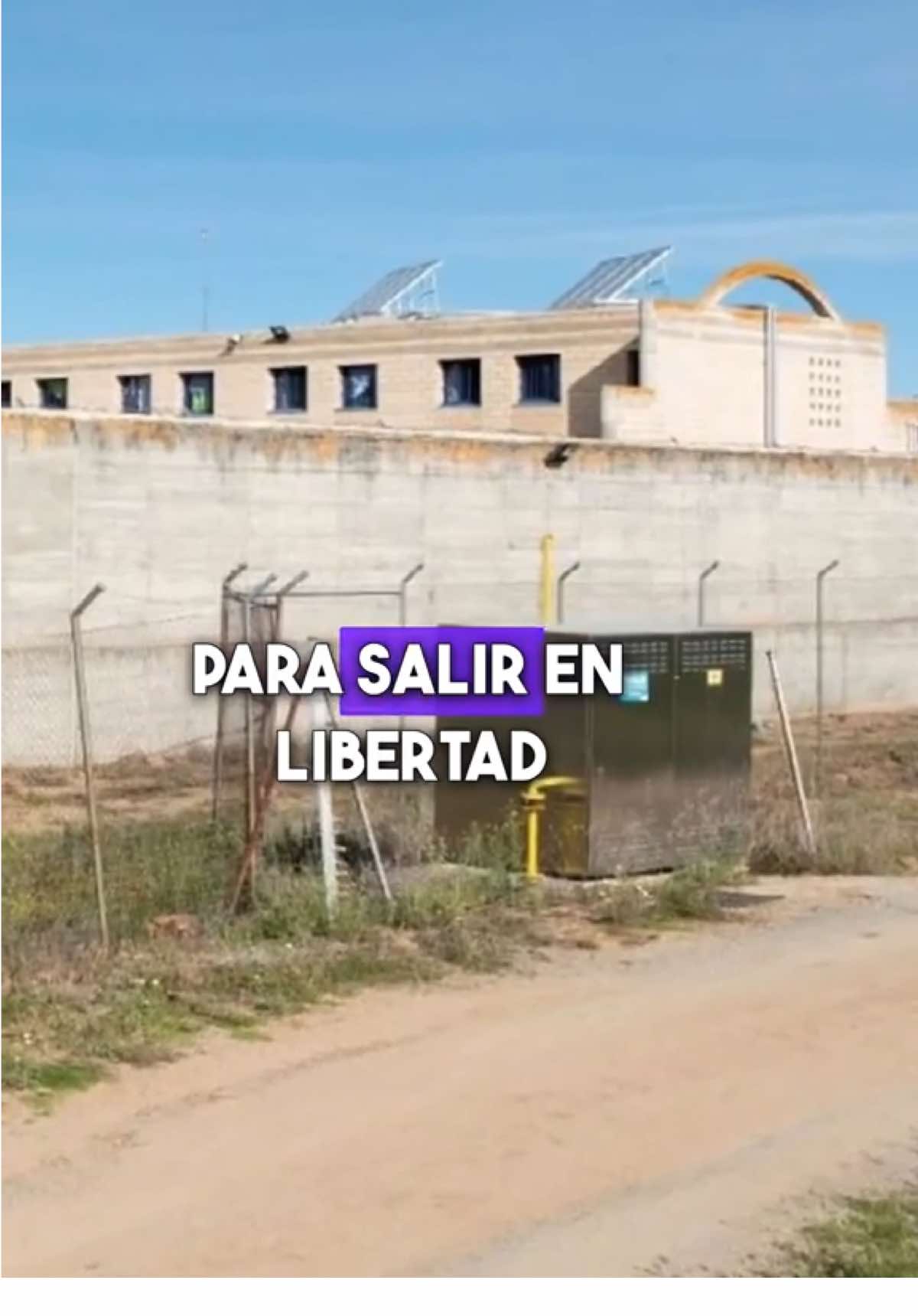 @Cr&iacute;menes de Medianoche