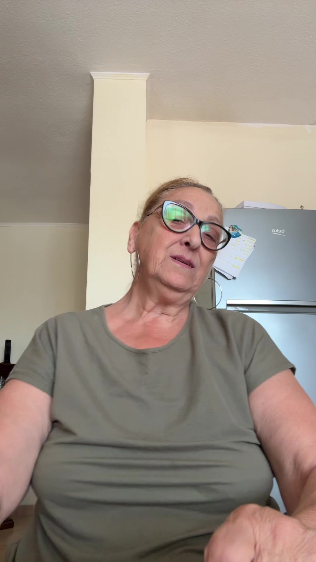@tinasimonetti869