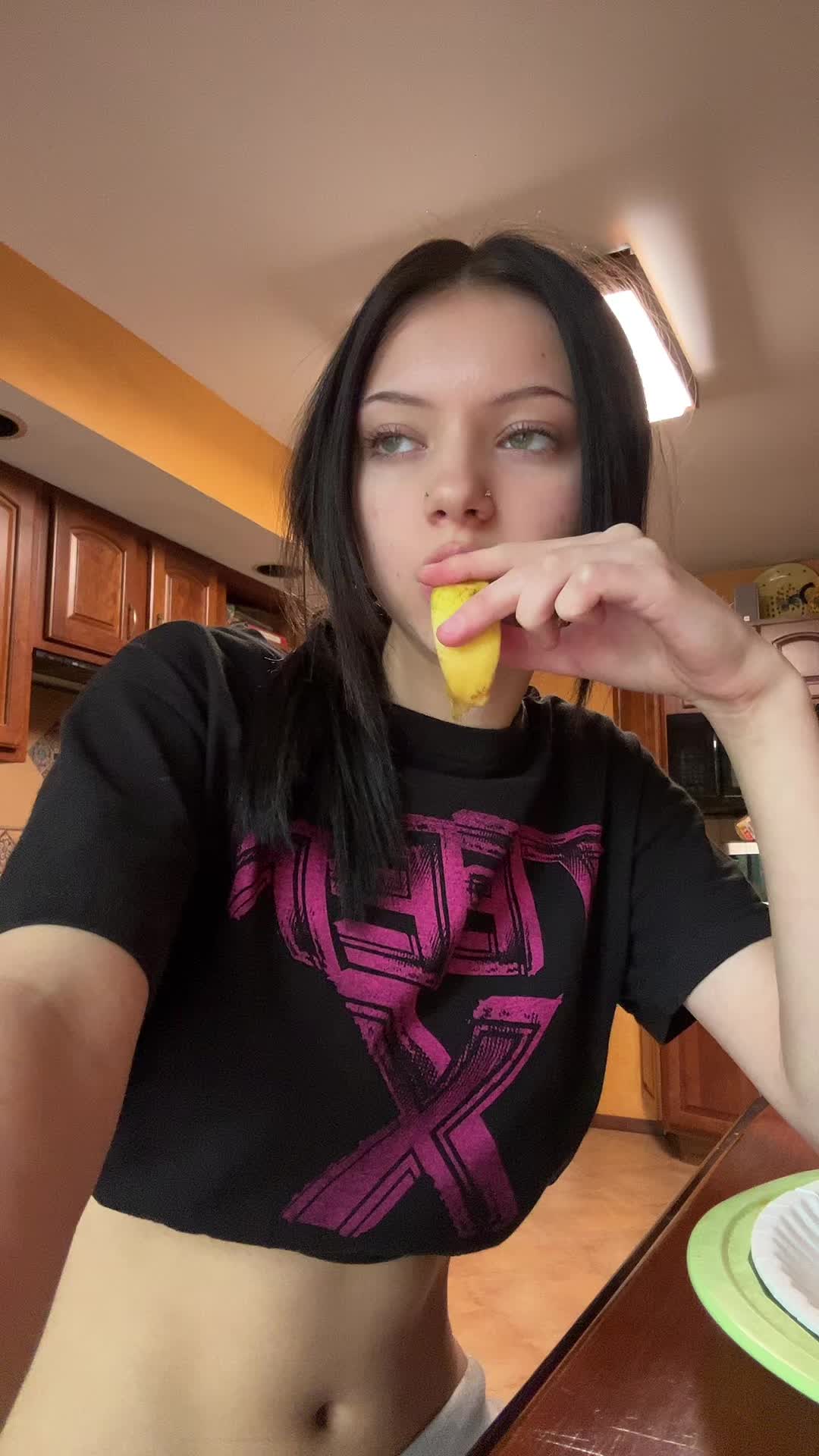 @Friut
