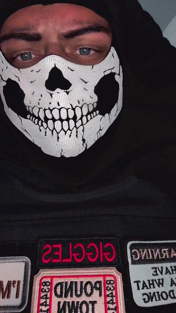 @Callsign: Giggles