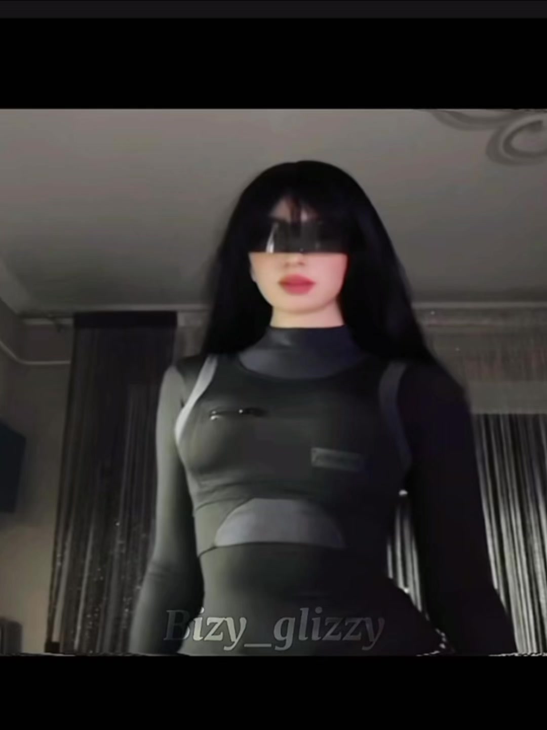 @𝒢𝓁𝒾𝓏𝓏𝓎